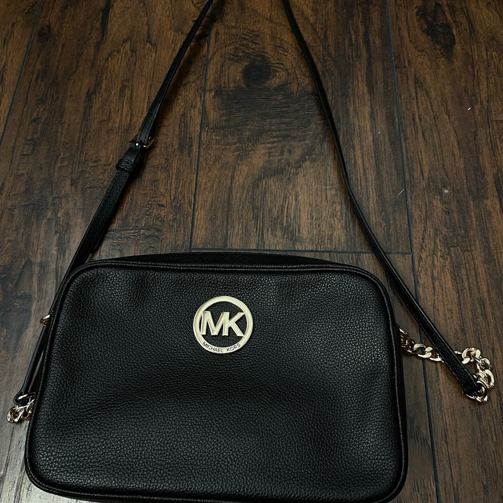 Black Michael Kors Crossbody bag